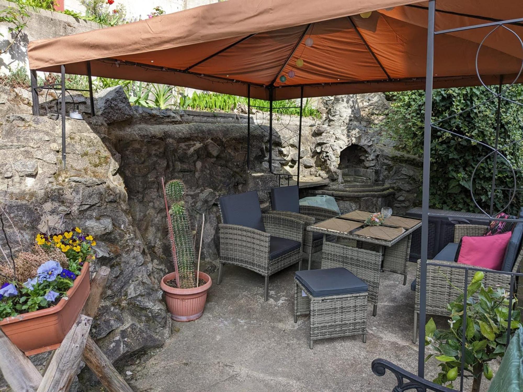 Waldblickwohnung Mit Schoener Terrasse Und Kamin Sebnitz Ngoại thất bức ảnh